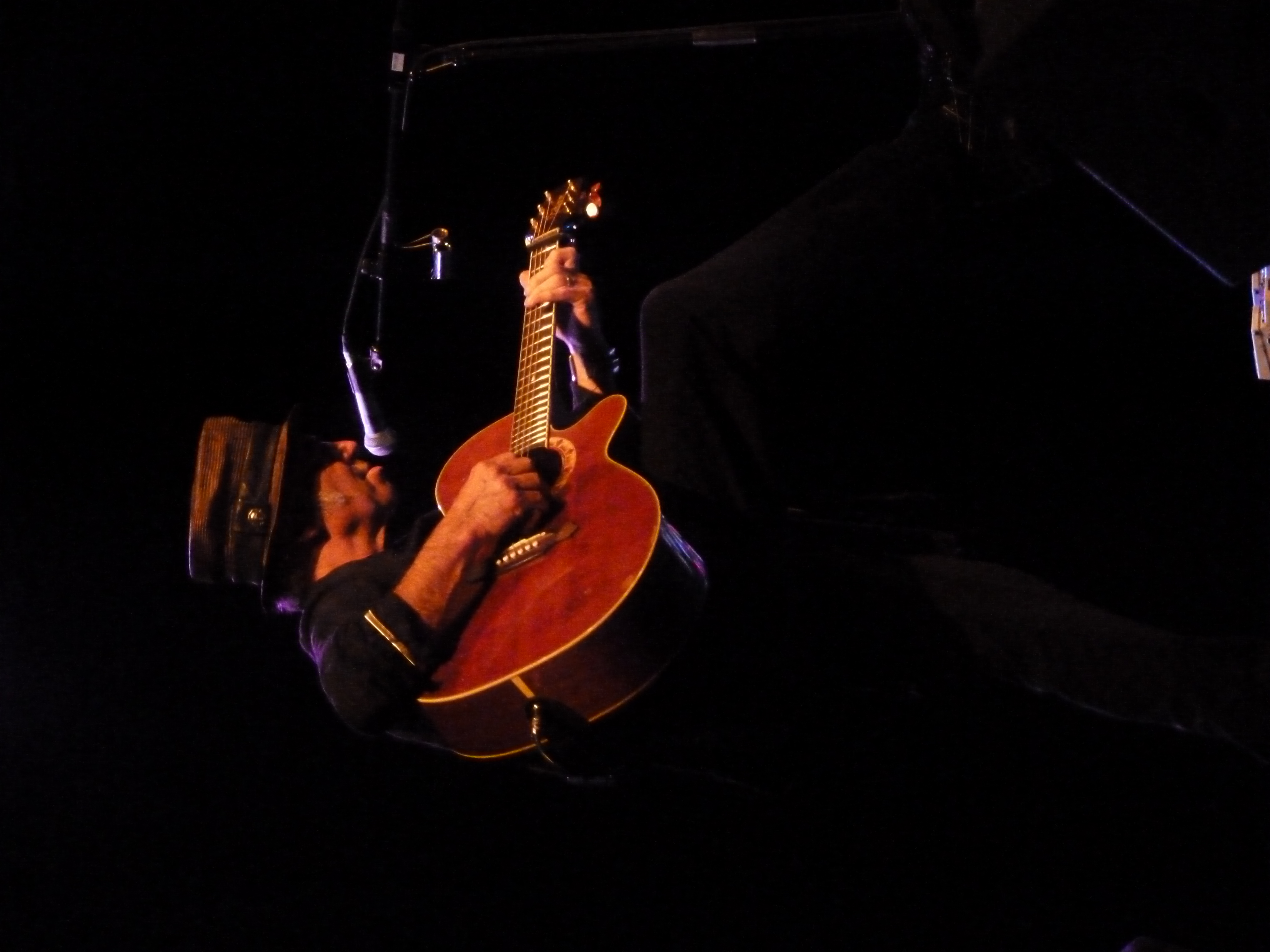 NilsLofgren2015-11-02VicarStreetDublinIreland (11).JPG